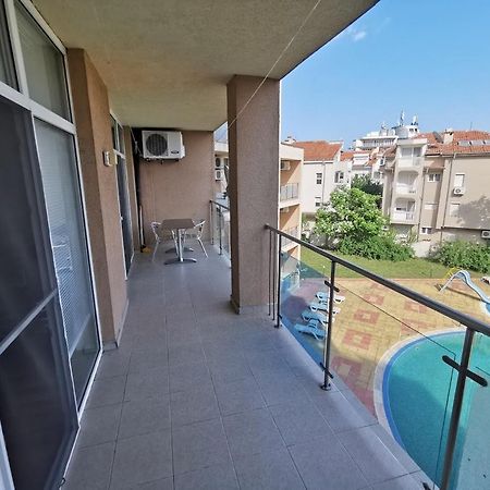 Appartement In Semiramida Gardens Sunny Beach Exterior photo